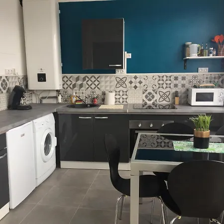 La Petite Jungle דירה